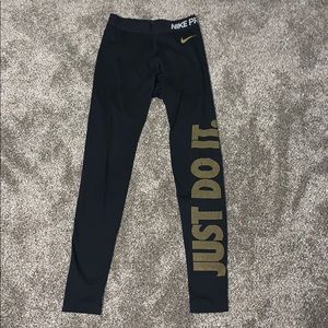 nike leggings